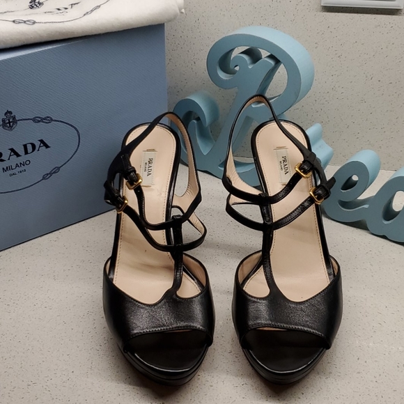 Prada Shoes - PRADA MILANO leather heels (size 8)